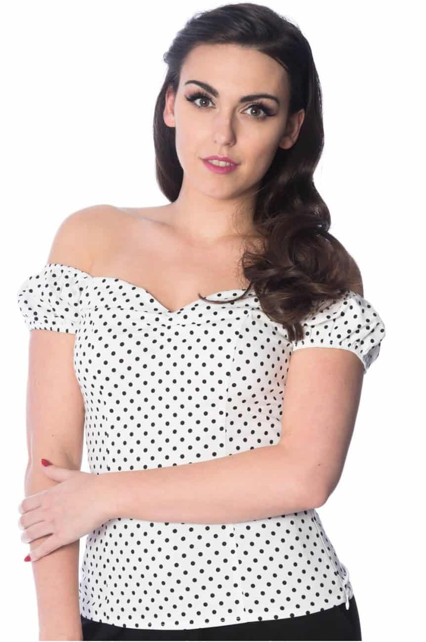 Haut a pois décollté en coeur