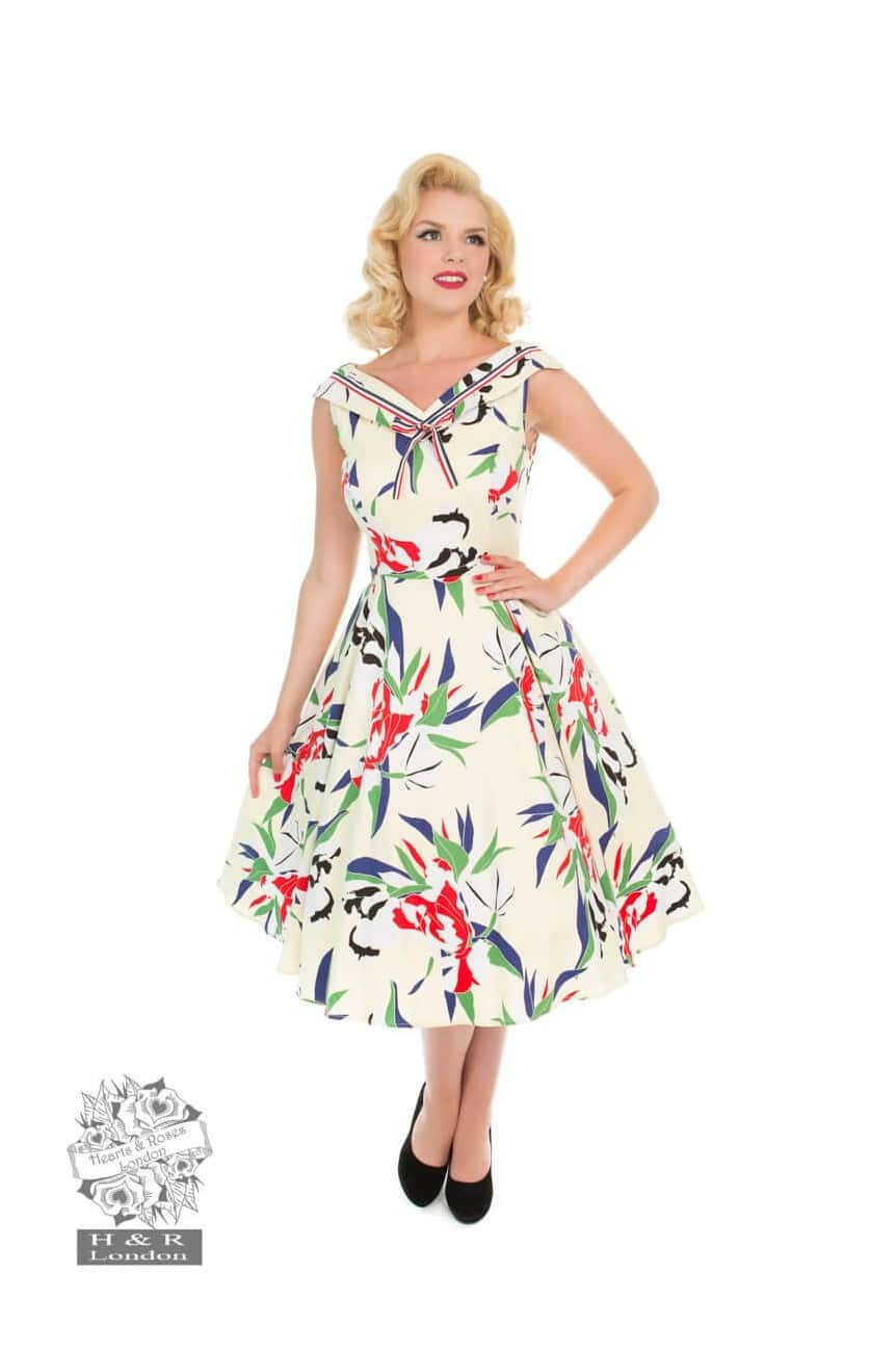 Robe fleurie ecrue evasée