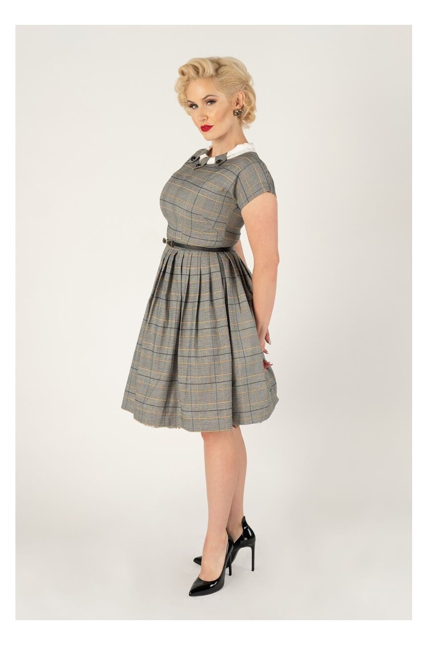 Robe vintage a carreaux