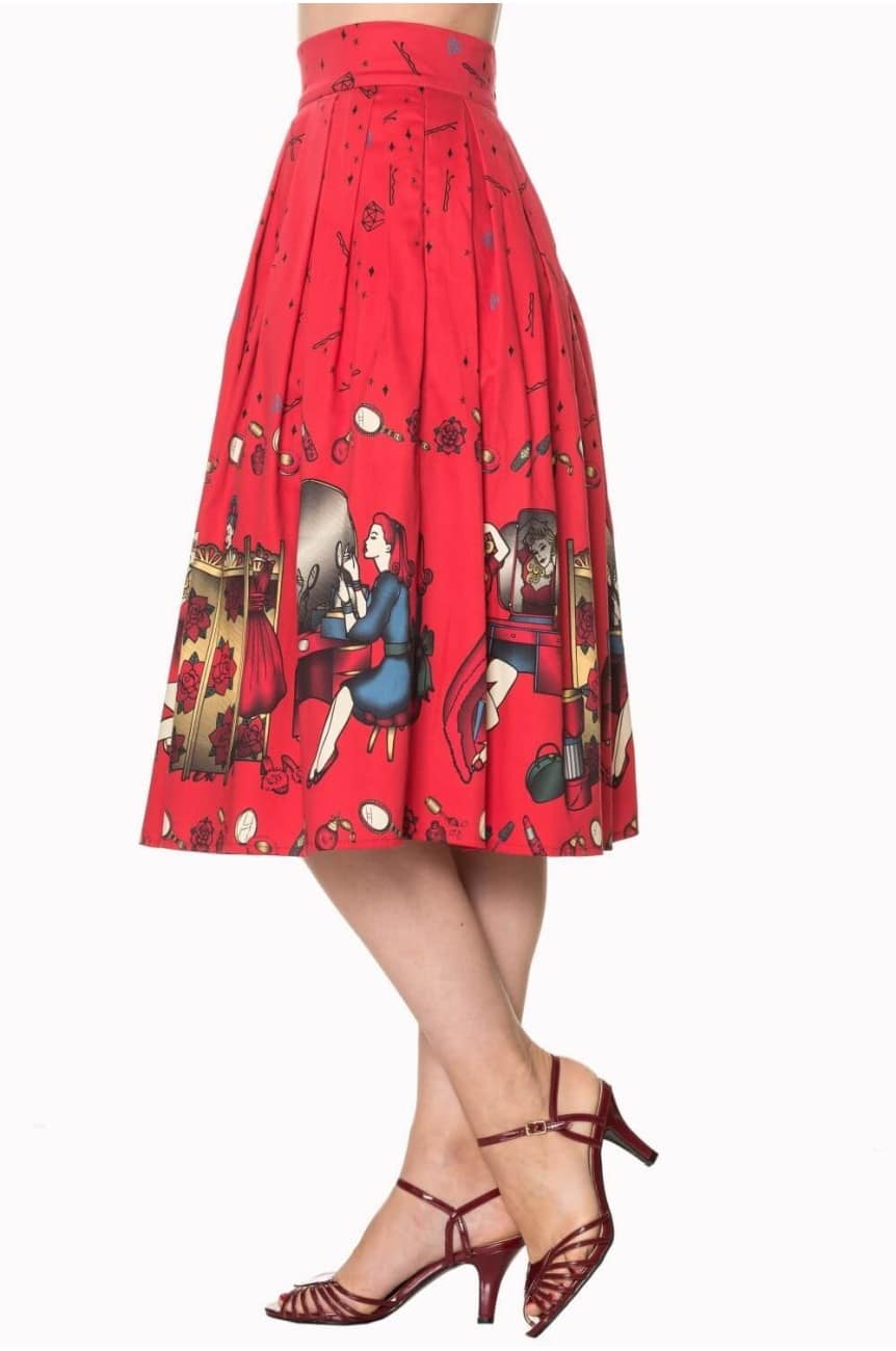 Jupe rouge motif places