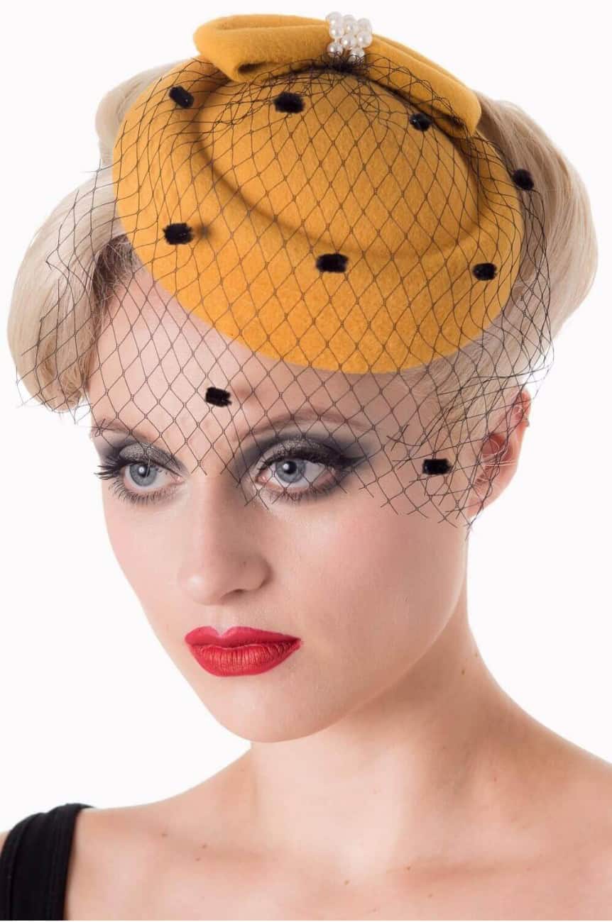 Chapeau vintage moutarde