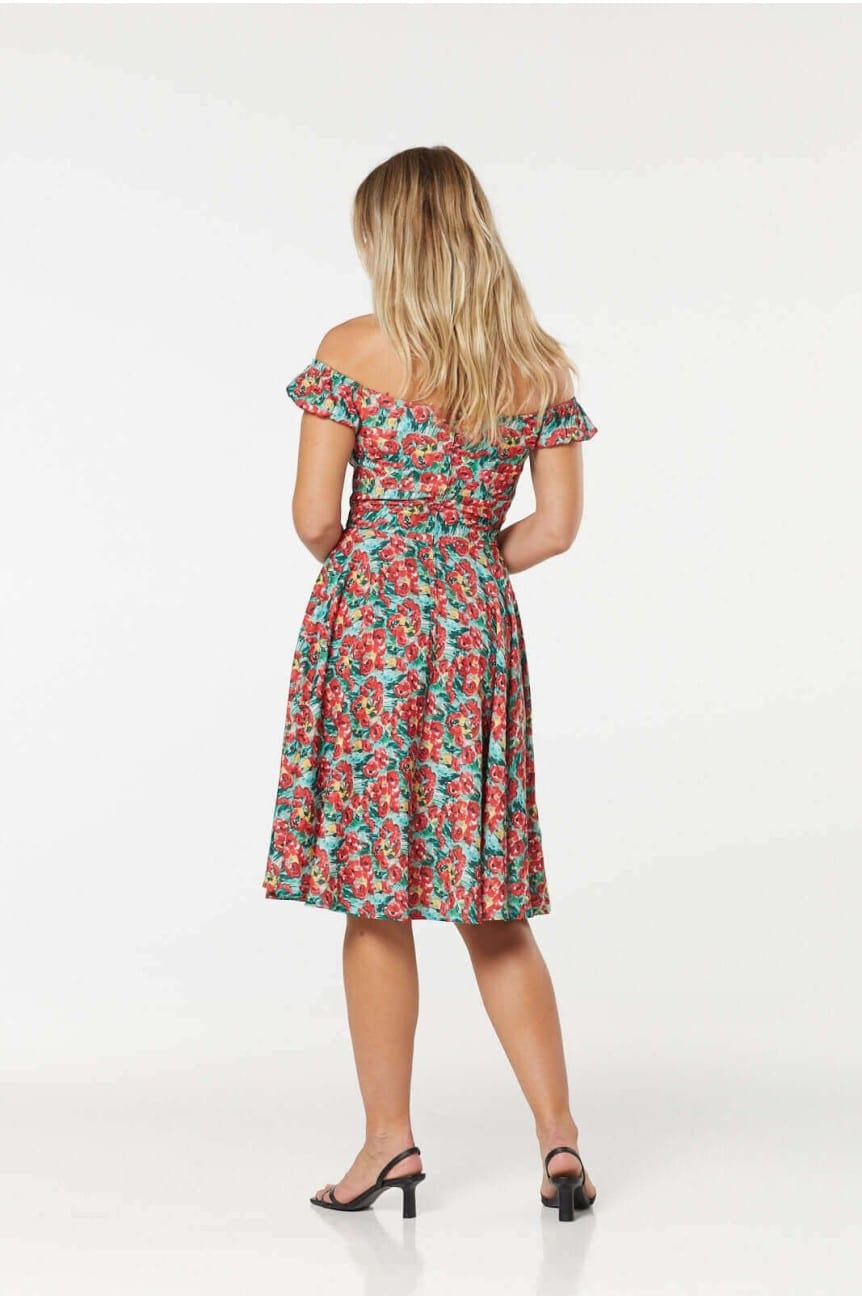 Robe timeless col bateau 1950