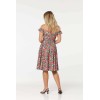 Robe timeless col bateau 1950
