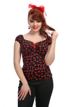 Haut cerises decoleté bateau