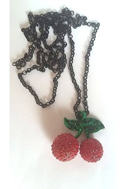 Collier pin-up cerises