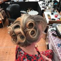 Relooking pin-up coiffure mariage